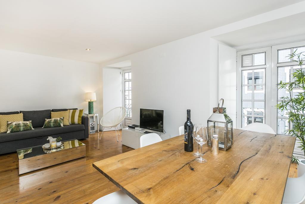 Lxway Rua Da Misericordia Apartment *